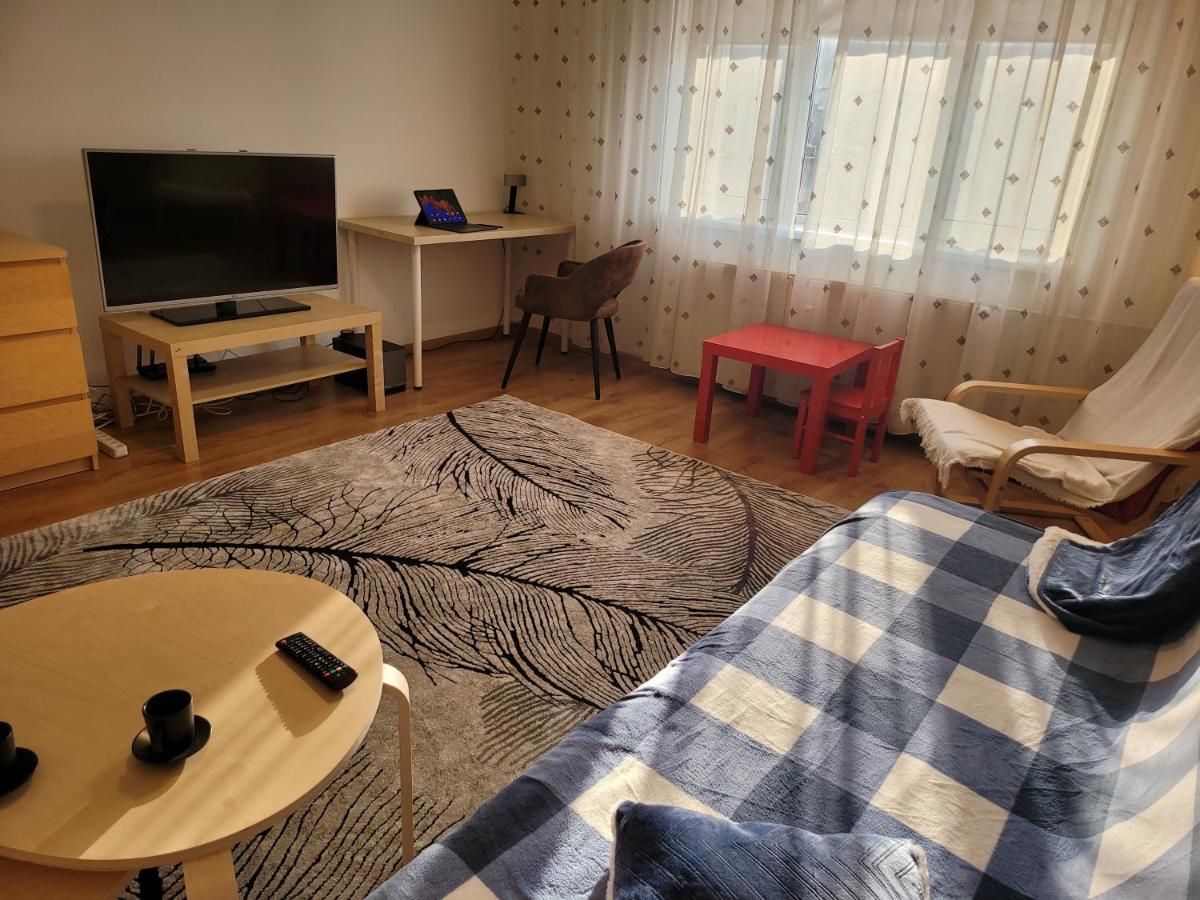 בוקרשט Family Friendly With Kids Room, Quiet And Peaceful מראה חיצוני תמונה