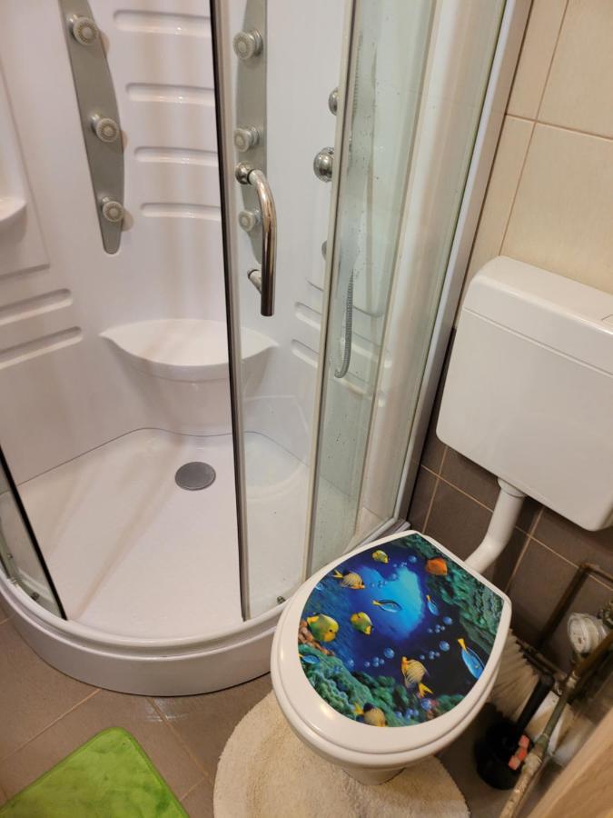 בוקרשט Family Friendly With Kids Room, Quiet And Peaceful מראה חיצוני תמונה